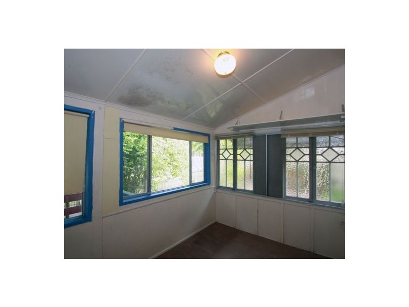 26 Kent  Stret,, Urangan QLD 4655