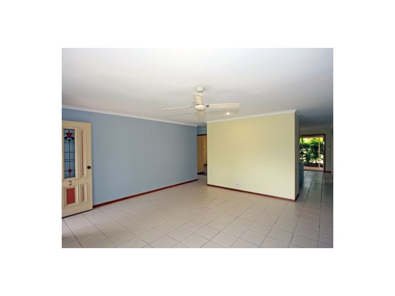 2 Meledie Avenue, Kawungan QLD 4655