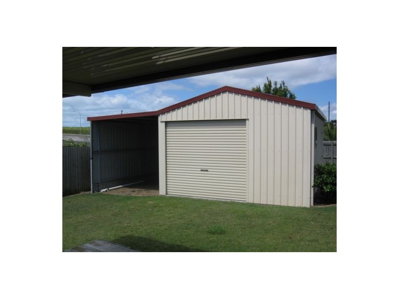 35 St Joseph Drive, Urraween QLD 4655