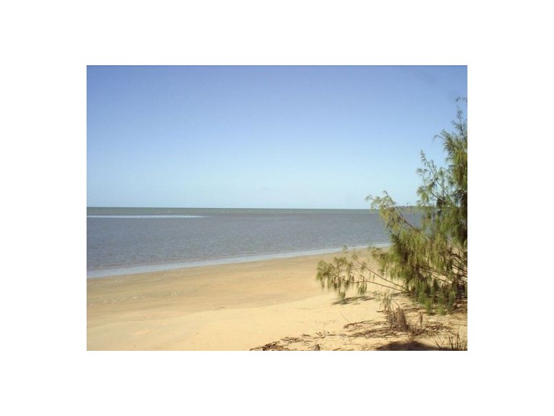 3  Howea Court, Dundowran Beach QLD 4655