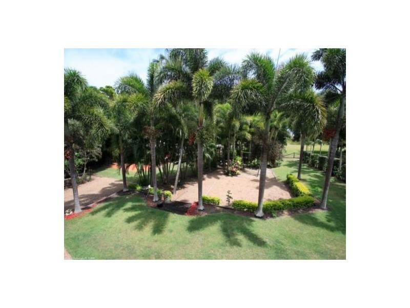 3  Howea Court, Dundowran Beach QLD 4655