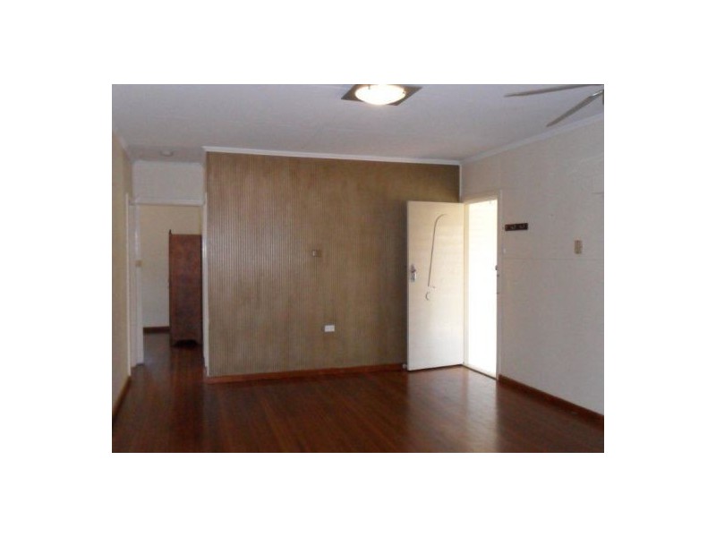 4 Brown Street, Torquay QLD 4655