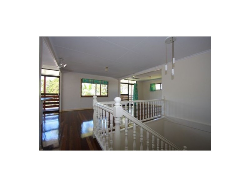 661 Esplanade, Urangan QLD 4655