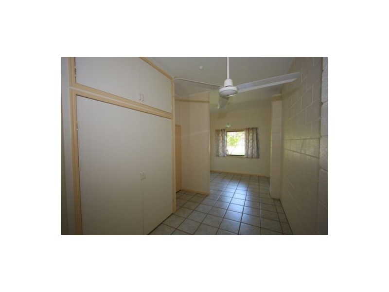 661 Esplanade, Urangan QLD 4655