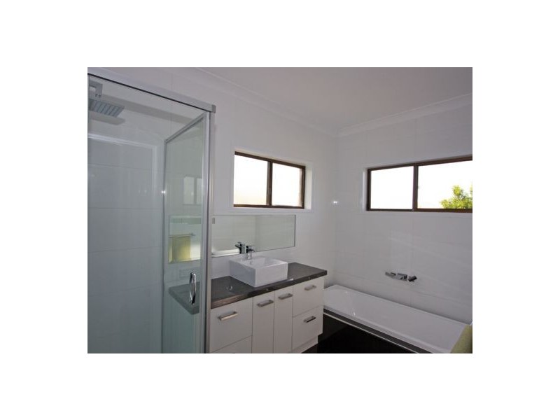 10 Trobriand Place, Kawungan QLD 4655