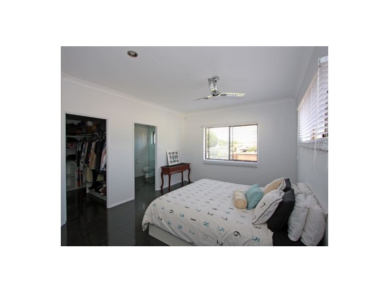 10 Trobriand Place, Kawungan QLD 4655