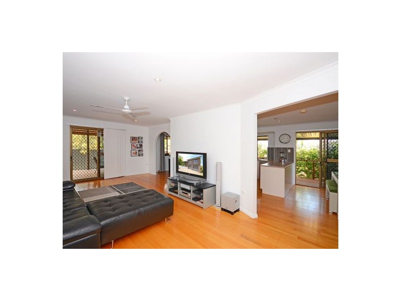 55 John St, Scarness QLD 4655