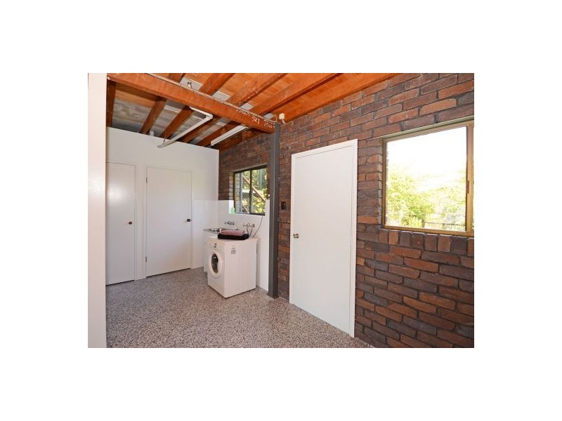 55 John St, Scarness QLD 4655
