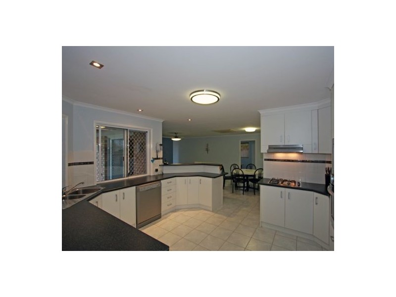 3 Hayman Court, Kawungan QLD 4655