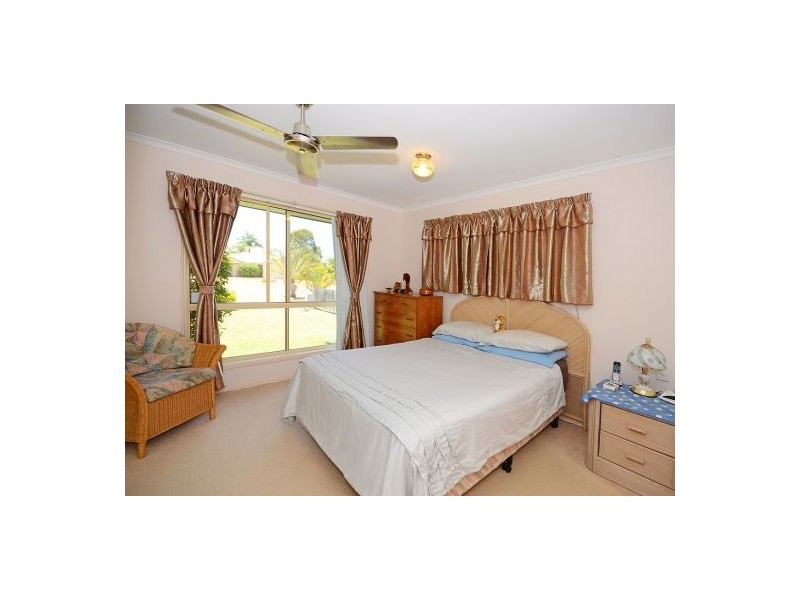 101 North Street, Point Vernon QLD 4655