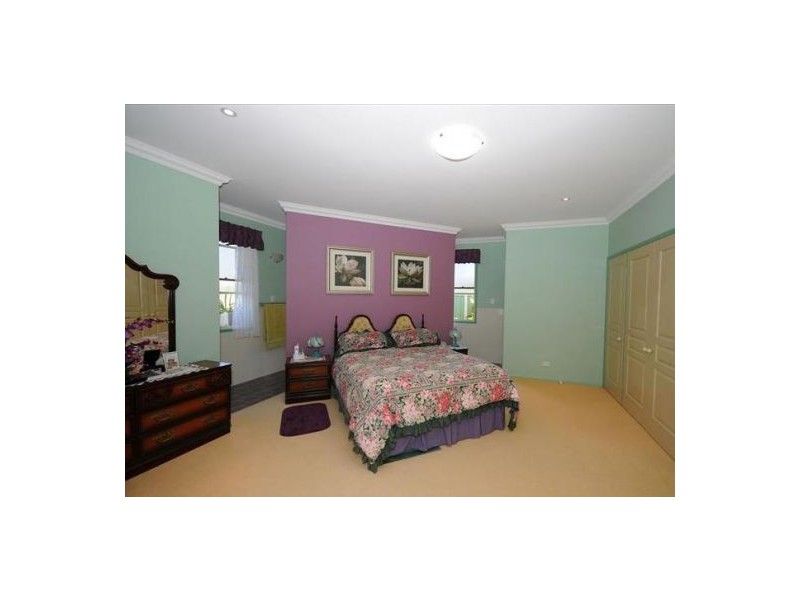 22 Lucas Dr, Burrum Heads QLD 4659