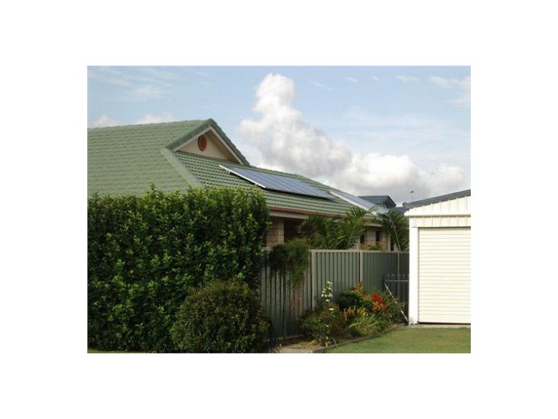 22 Lucas Dr, Burrum Heads QLD 4659