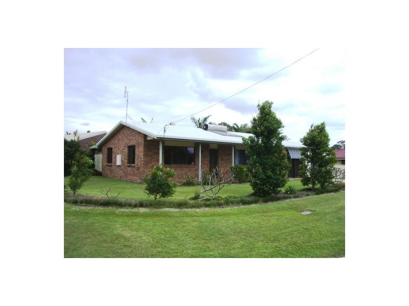 19 Greenway Drive, Pialba QLD 4655