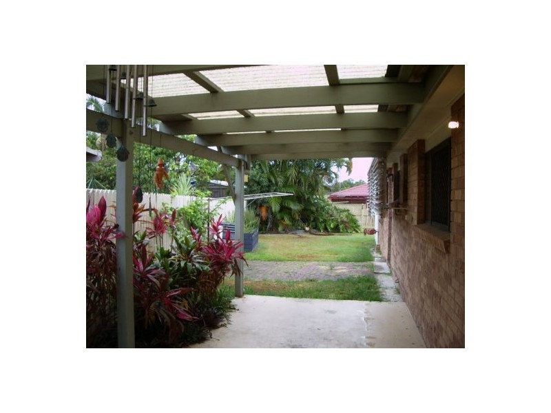19 Greenway Drive, Pialba QLD 4655