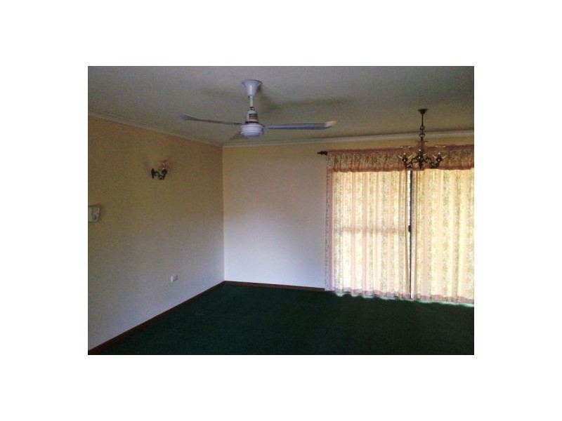 7/82. Miller Street, Urangan QLD 4655