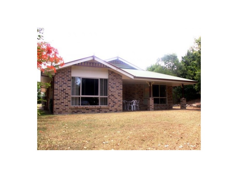 1 Kariss Dr, Dundowran Beach QLD 4655