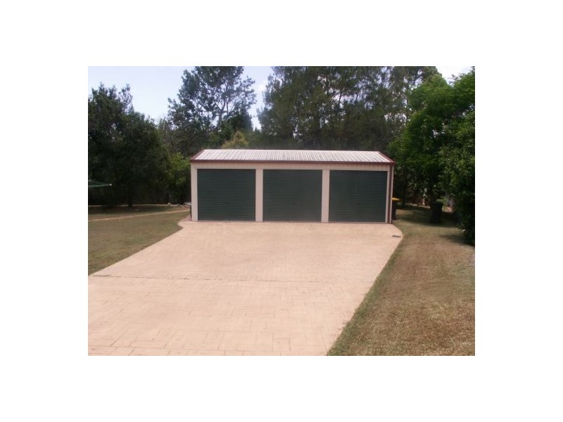 1 Kariss Dr, Dundowran Beach QLD 4655