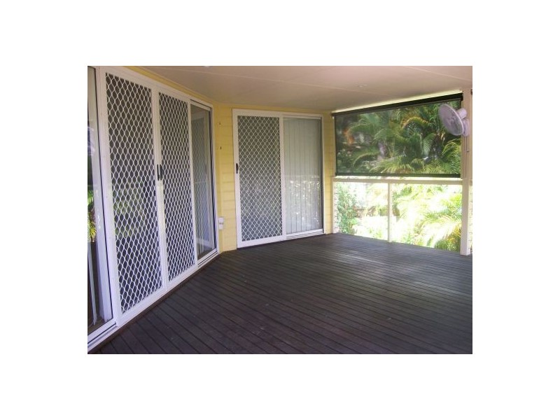 6/415 Boat Harbour Drive, Torquay QLD 4655