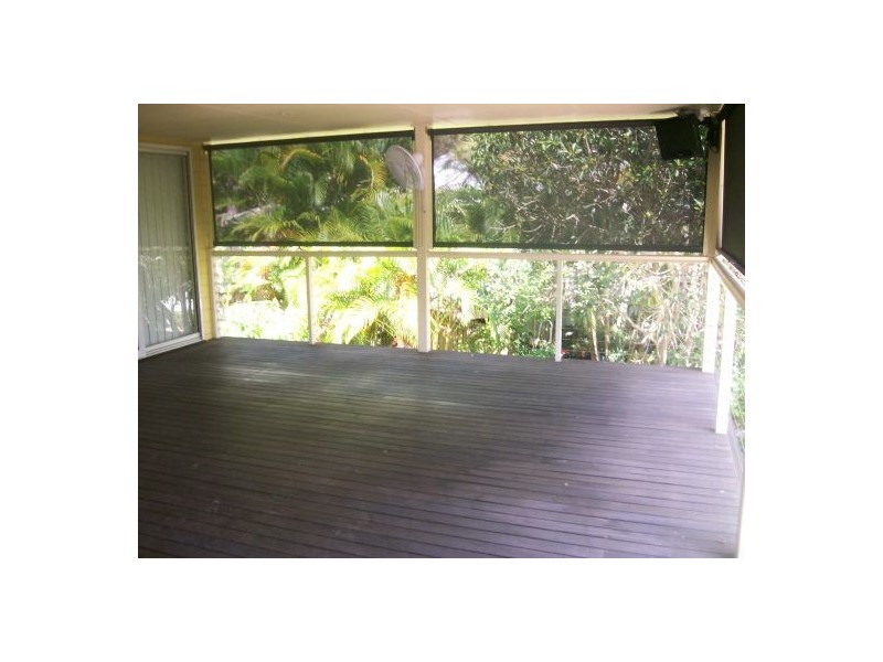 6/415 Boat Harbour Drive, Torquay QLD 4655