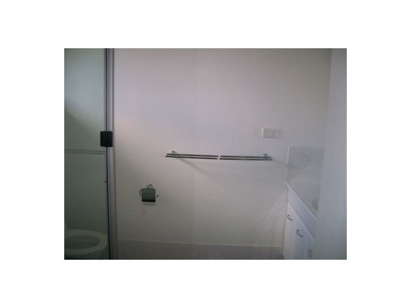 6/415 Boat Harbour Drive, Torquay QLD 4655