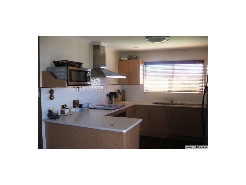 13 Honiton Street, Torquay QLD 4655