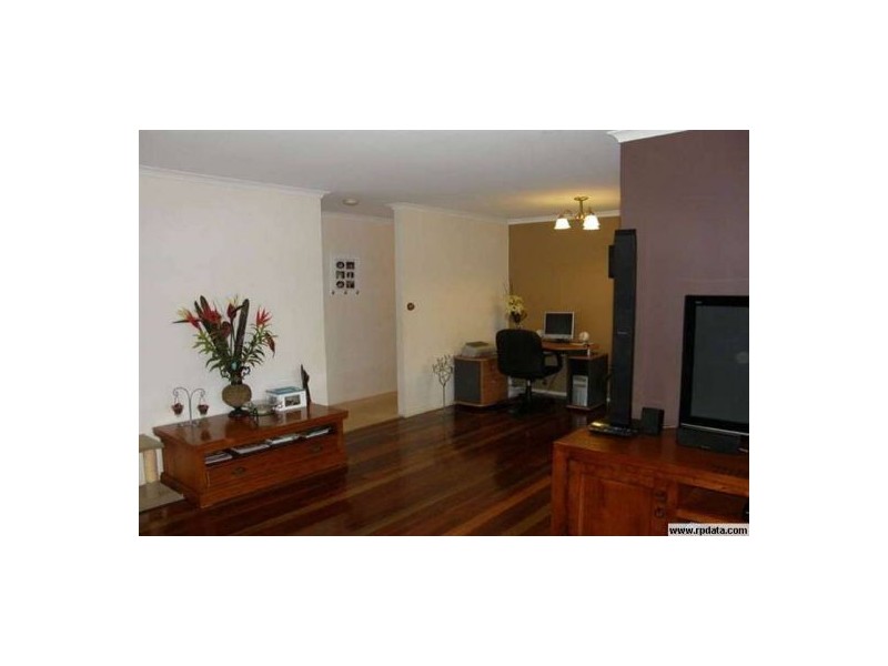 13 Honiton Street, Torquay QLD 4655