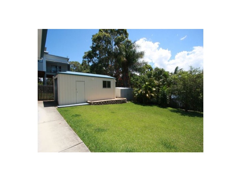 13 Honiton Street, Torquay QLD 4655