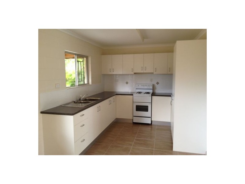 22 White Street, Point Vernon QLD 4655