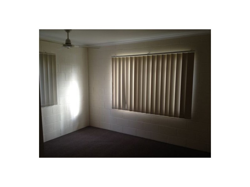 22 White Street, Point Vernon QLD 4655