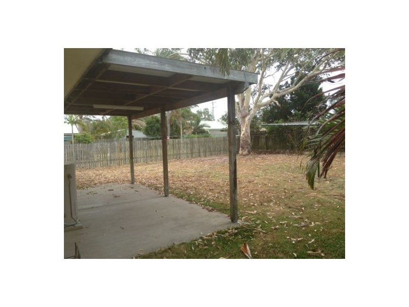 22 White Street, Point Vernon QLD 4655