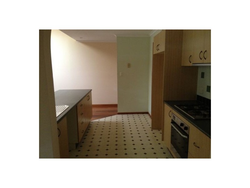 33 Vanda St, Urangan QLD 4655