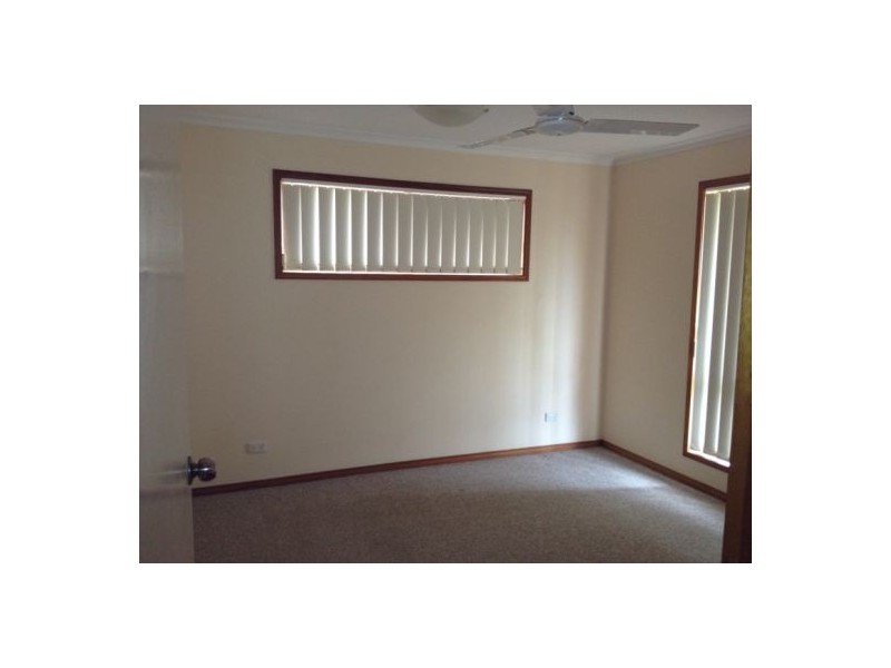 33 Vanda St, Urangan QLD 4655