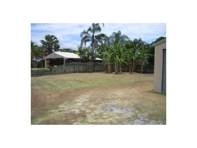 39 Cunningham Street, Urangan QLD 4655
