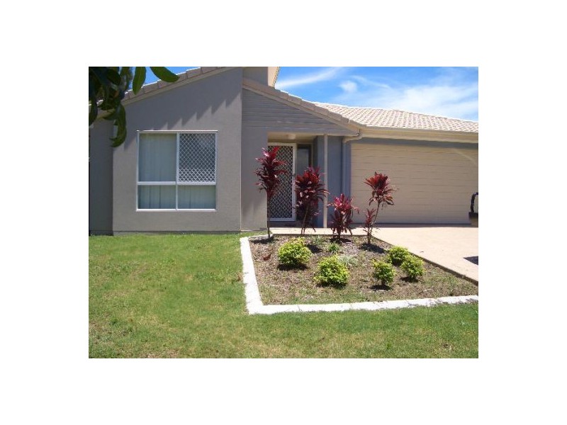 95 Northshore Ave, Toogoom QLD 4655