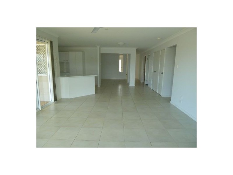 95 Northshore Ave, Toogoom QLD 4655