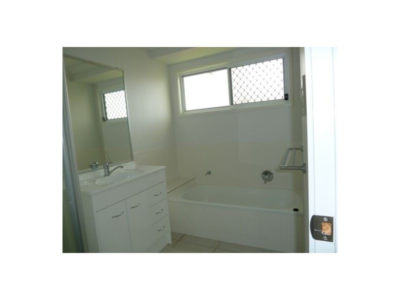 95 Northshore Ave, Toogoom QLD 4655