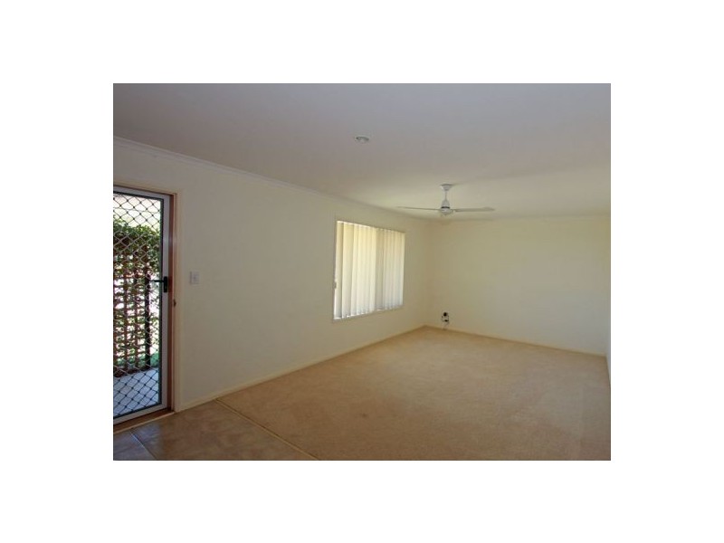 3 Jasper Court, Urangan QLD 4655