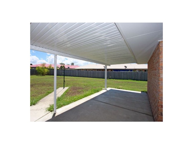 3 Jasper Court, Urangan QLD 4655