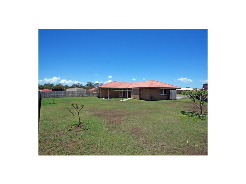 3 Jasper Court, Urangan QLD 4655