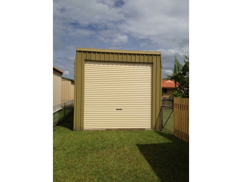 12 Cooloola Cres, Urangan QLD 4655