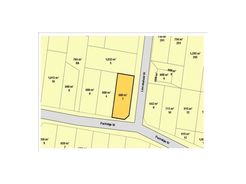 7 Lincolnfield Street, Torquay QLD 4655