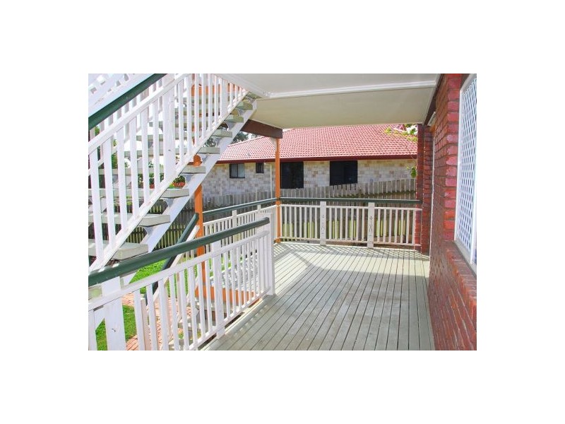 34 Victor Drive, Kawungan QLD 4655