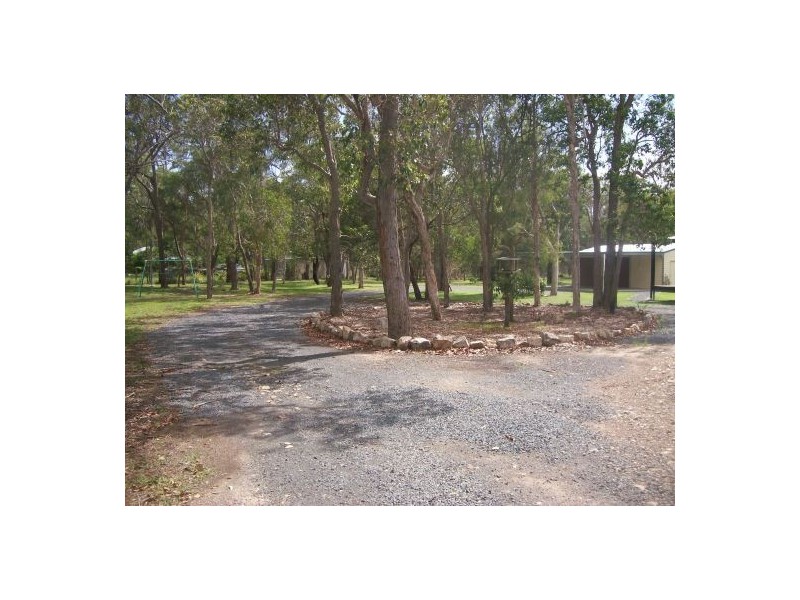 33 Amos Road, Urangan QLD 4655