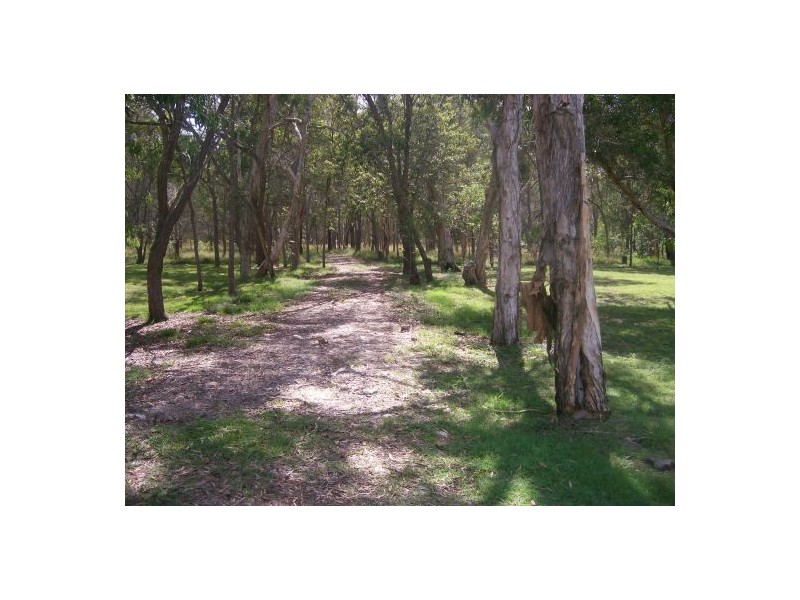 33 Amos Road, Urangan QLD 4655