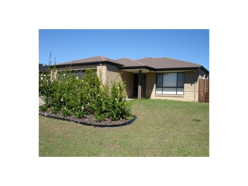 12 Santa Maria Ave, Urraween QLD 4655