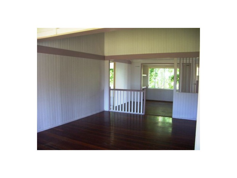 168 Cypress Street, Urangan QLD 4655