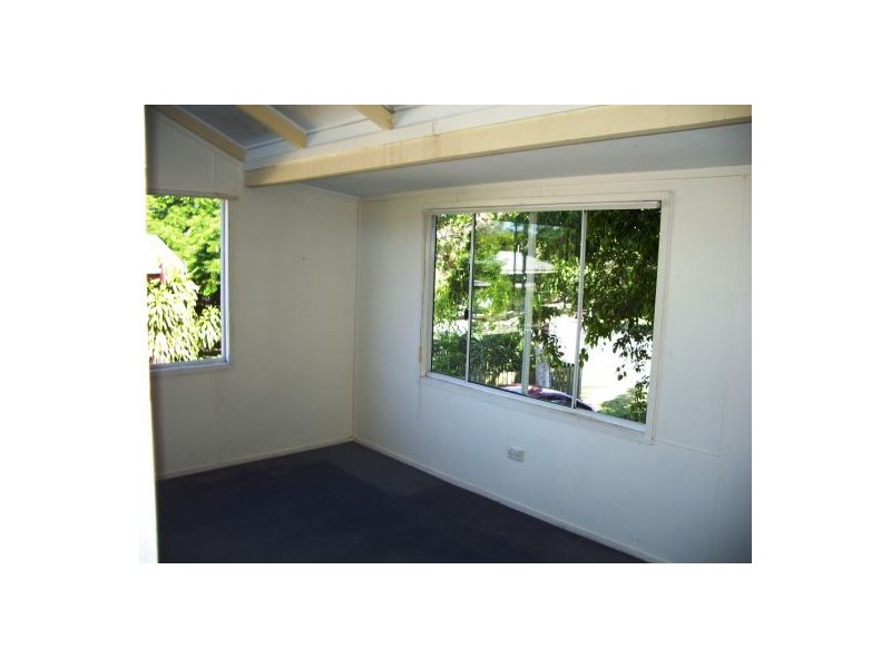 168 Cypress Street, Urangan QLD 4655