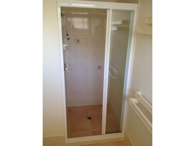 7 Sonder Street, Urangan QLD 4655