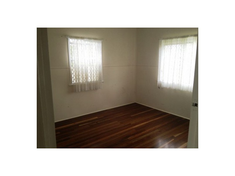 17 Thomas Street, Pialba QLD 4655