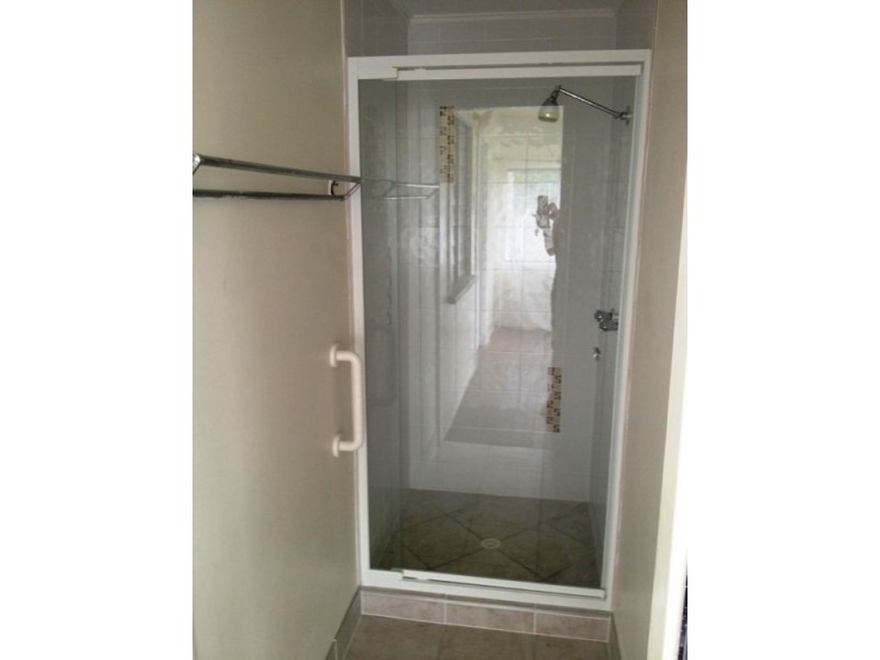 17 Thomas Street, Pialba QLD 4655